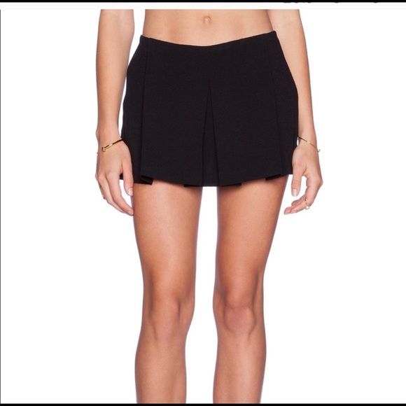 Sam Eldeman black skort - Picture 2 of 9
